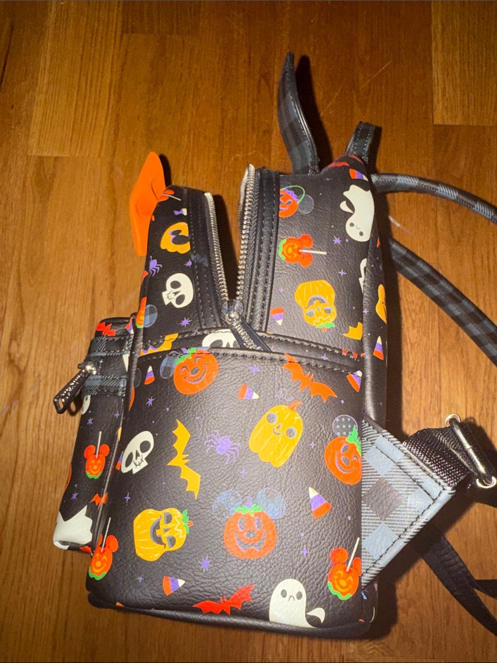 Disney Black Halloween loungefly - Picture 3 of 6